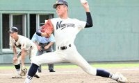 浦和学院を撃破　滑川総合の石井健大郎投手を奮い立たせた監督の言葉
