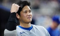 大谷翔平から突然の握手…固まった怪物2人　オーラに“ド緊張”　球宴ならではの一幕