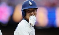 大谷翔平、技ありセンター前ヒット＆ホームラン性の大飛球で笑顔も！9回勝敗つかず、初のホームランダービー決着でナ・リーグが勝利【MLBオールスター】