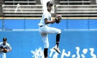 笑顔で挑んだ先発、宇和島東打線を惑わせた　新居浜東の広川直祐投手