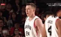 NBA級！？ 日本代表主将の“鬼のブロックショット”が話題沸騰「ホーキンソン神！」「かっこよすぎる」「いつもありがとう」