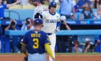 「どこまで飛ぶんだ！」大谷翔平の豪快33号　実況席も衝撃受けた落下地点「なんて一撃だ」