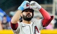 スアレスが2試合連発34号　大谷翔平を突き放す…元巨人右腕を粉砕、熾烈なHR王争い