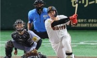 「なぜ、あんな崩されてスタンド入るんだ！」巨人加入の26歳ロマン砲の豪快アーチにXざわつく　「やっぱり夢あるな」