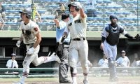 作新学院、3試合連続のコールド勝ちで4強　幸福の科学学園に大勝