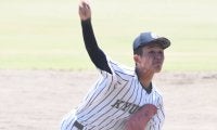【高校野球】九州国際大付にとんでもない逸材 「背番号10」がシートノックで披露した異次元の強肩に球場騒然！