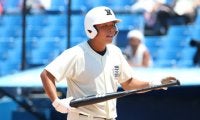 日大三が11得点大勝！｢誰よりもバット振ってきた｣4番が2安打3打点で4強導く【西東京】
