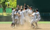 鳥取城北が2年連続の夏の甲子園へ　鳥取大会決勝で鳥取西を破る