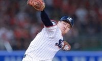 「人のチェンジアップとは抜け方が違う」注目のセ・リーグ新人王争い　阪神ルーキー左腕、伊原を超える存在は出てくるか　球界OBが着目する「燕の0.76」「中日ルーキー捕手の存在感」