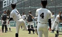 尽誠学園が甲子園練習　広瀬主将「憧れの場で投げられてうれしい」