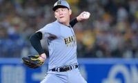 阪神、岩崎優が3年ぶりの登録抹消で「代役守護神」は誰が務める？　圧巻の「0.24」　プロ初セーブも話題の「左のリリーフエース」の存在感