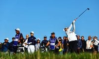 山下美夢有が1打差首位で最終日へ 4位後退の竹田麗央に勝みなみ並ぶ