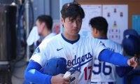 「オオタニはどこ？」まさかの大谷“不在”に米嘆き　ベッツら揃うのに…ナイン集合写真が話題