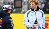 一度更迭されたローソンが角田裕毅の後任に衝撃抜擢!? 英メディアが直近5戦14ポイント獲得の快進撃を評価「再び名乗りを上げる」