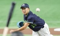 【ヤクルト】東京ドーム９戦目で今季初勝利　45歳石川雅規が投打に奮闘、オスナ決勝弾