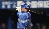 ＤｅＮＡが乱打戦を制す　１３安打で９得点　２カード連続の勝ち越しで２位巨人に０・５差