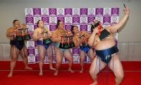 【独占入手】玉鷲が撮った写真　名古屋場所千秋楽に三賞受賞力士をパチリ