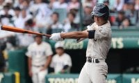 強打の東洋大姫路を牽引！岡田監督がキーマンにあげたリードオフマンが打線を勢いづける【25年夏甲子園】