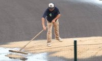 豪雨で甲子園中断→わずか68分で再開　消えた特大水溜まり…阪神園芸にNHK「プロの技」