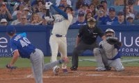 大谷翔平、今日は“棒立ち”で確信ホームランをお見送り…衝撃40号にファン熱狂「カッコ良すぎるだろ！」