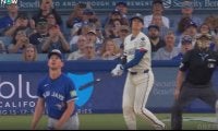 ウソでしょ…？ 大谷翔平、爆速特大弾に“ドン引き”「そりゃビビる」「スゴい音だな」被弾した投手の様子がおかしくなる「理不尽すぎる」