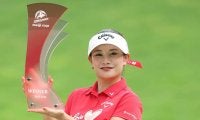 河本結が１年ぶり３勝目を報告「天国のおじいちゃん、ありがとう」西郷真央や宮里美香も祝福