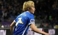 日本代表MF伊東純也3年ぶりゲンク復帰、背番号10ユニフォーム姿にファン興奮！｢写真も全部かっけーな！｣｢最高すぎて寝られないよ｣の声