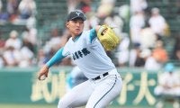 山梨学院の超大型2年生エースにSNSも驚きの反応…\