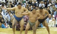 秋場所で大関とりの若隆景が実力者相手に５連勝「来場所が大事」と大関とりの重圧受け止める