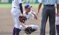 関東第一は3選手が足を吊るアクシデント、途中交代の主将｢緊張から足にきた｣【25年夏甲子園】