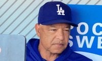 ドジャースに激震　マンシーが右脇腹痛で急きょスタメン落ち　ロバーツ監督「２、３日休ませて」パドレスとの直接対決控える中