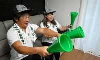 右耳からの打球音で声援、耳の不自由な両親に贈る甲子園　岡山学芸館