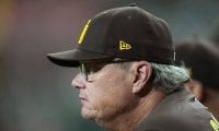 ド軍戦3連敗に落胆隠せず…　パドレス監督、主砲への判定に“イライラ”「残念だった」