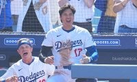 大谷翔平がいち早く称えた「ヒーロー」　“苦しむ男”に届けた拍手、絶叫にも注目