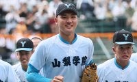規格外のスケールに思わず「なんだこいつ」”怪物二刀流”菰田陽生との出会いを山梨学院・吉田監督が明かす【25年夏甲子園】