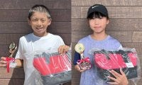 「第45回むさしの村ジュニアテニストーナメントNATSU」の12歳以下男子は工藤槙之介、女子は辻󠄀真衣が優勝