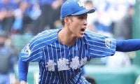 甲子園で話題…賛否を乗り越えた“斬新ユニ”　初戦敗退もインパクト「一度見たら忘れない」