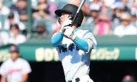 甲子園で驚異の“.800”は「ヤバいな」　王者撃破で勢いづく打棒…4番捕手が「えぐすぎる」