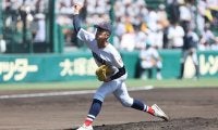 王者・横浜が苦戦…152キロ右腕連投もボール走らず2失点　7回までリードを許す展開に