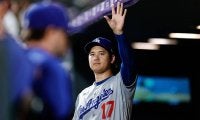 大谷翔平が44号よりも…真っ先に称えた2人の活躍　チームの精神的支柱と新顔の躍動
