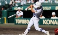 県岐阜商の横山温大が同点犠飛！勝負強さ発揮して今大会3打点目！【25年夏甲子園】