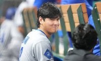 欠場に心配の声も…大谷翔平が見せた“素の表情”　同僚とのイチャイチャに「安心した」
