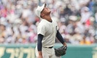 日大三が沖縄尚学に敗れ準優勝、主将の一打で先制も逆転許して14年ぶり頂点逃す【25年夏甲子園】