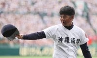 沖縄尚学・比嘉監督が夏優勝監督に！「初戦で自信がついたようだった」完封発進で優勝を予感していた？【25年夏甲子園】