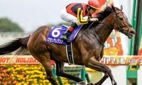 グランアレグリアの初仔が芝1400mで初陣 同距離デビューから中長距離GIを制した馬は？