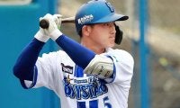 DeNA21歳の衝撃弾「もうちょいで場外やん」　ドラ1左腕は呆然…「飛距離やばすぎ」