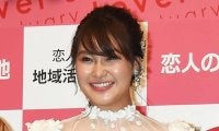 「スタイル抜群」女子フィギュアのオリンピアンが大胆黒キャミで胸元全開　斬新なネックレスも話題な「セクシー佳菜子ちゃん」