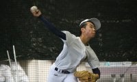 大阪学院大高は31日、初戦！期待のスーパー1年生右腕は背番号9でベンチ入り
