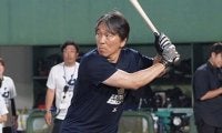 51歳とは思えぬ…軽々“衝撃弾”にSNSドン引き　イチロー氏の目の前で「簡単に行くじゃん」