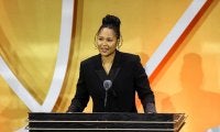 WNBA4度優勝のマヤ・ムーア殿堂入り…恩師や仲間に感謝、社会貢献への思い語る